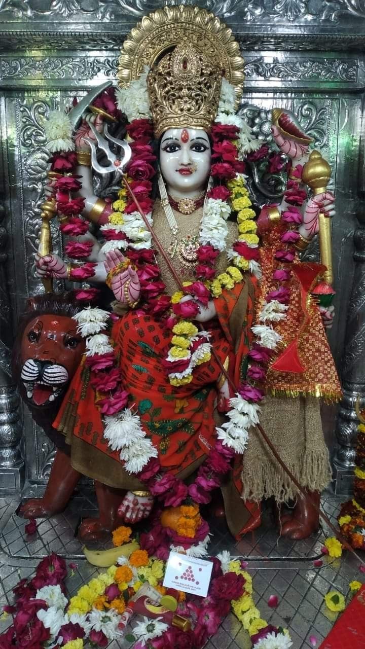 Ambe Maa adorned with flowers
