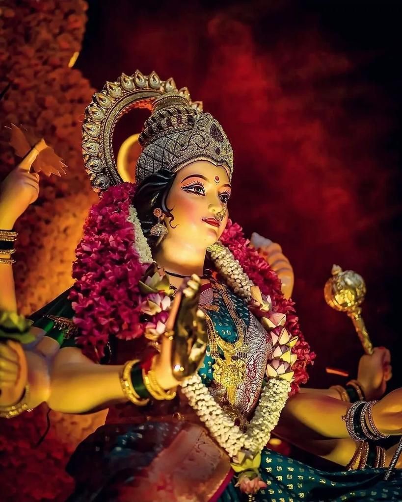 Ambe Maa adorned with floral garlands