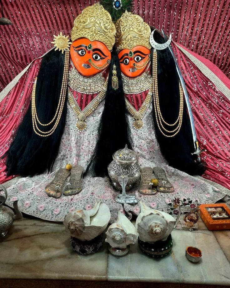 Chamunda Maa dual face temple idol