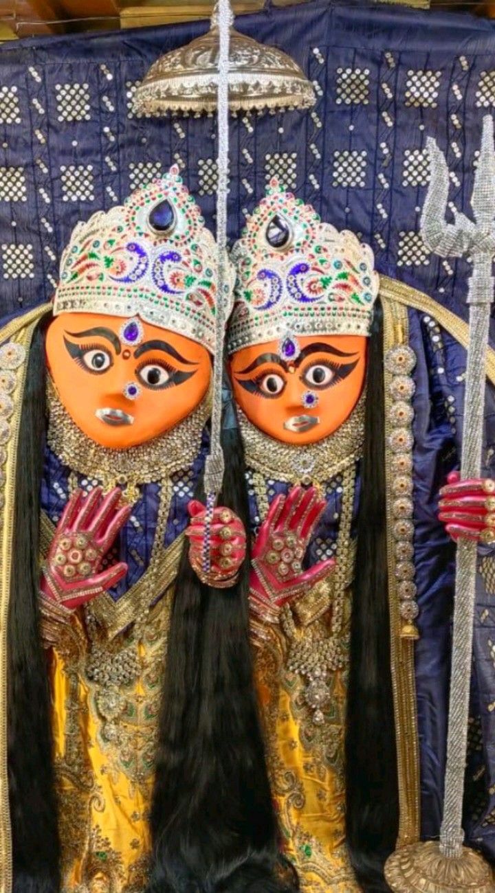 Dual-headed Chamunda Maa temple offering