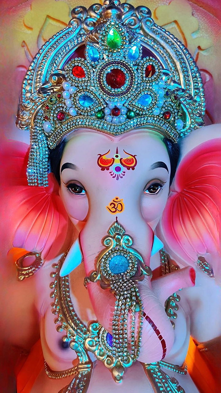 Ganesha face with jeweled crown