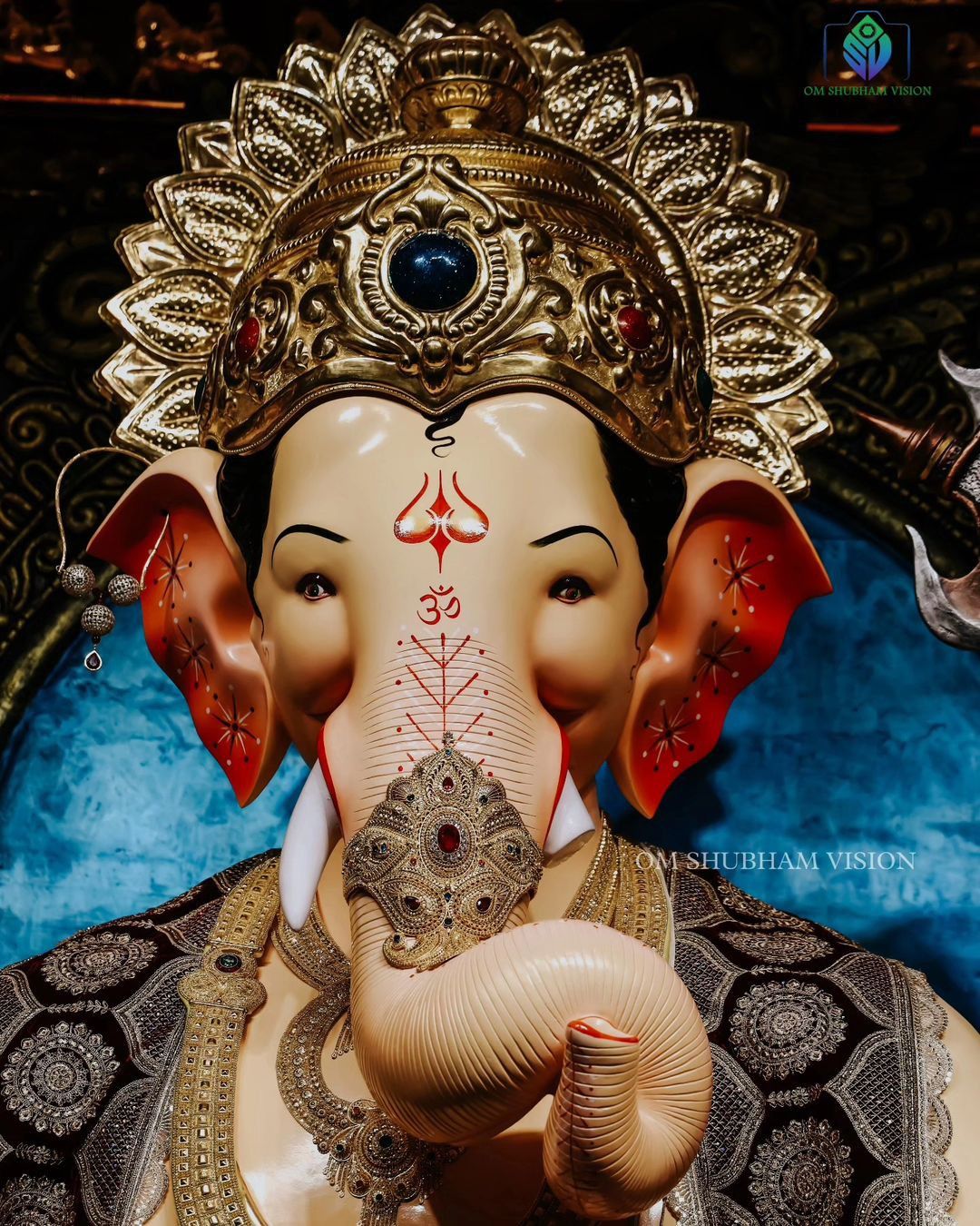 Lord Ganesha with blessing hand gesture