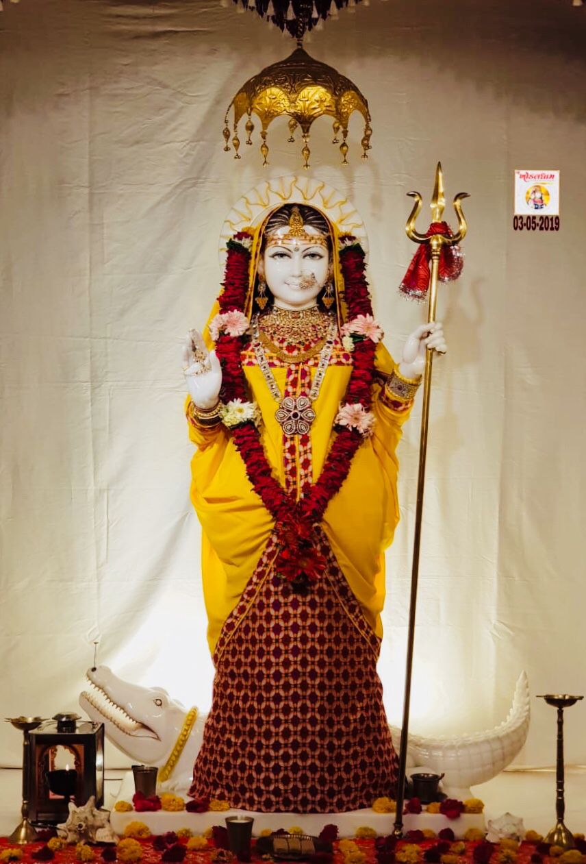 Khodiyar Maa with trident and lion