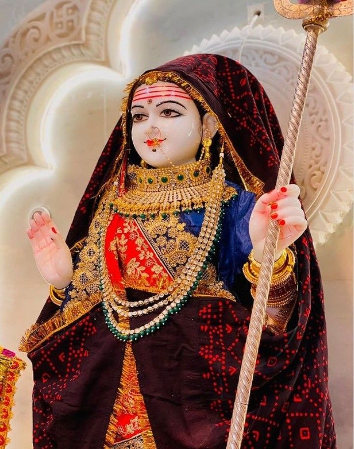 Khodiyar Maa, divine protector goddess statue