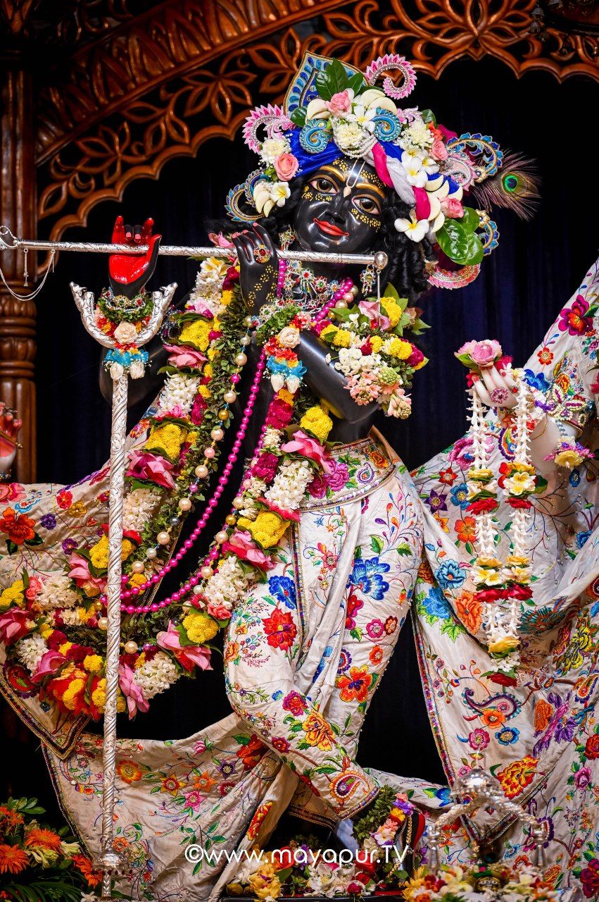 Krishna with flute and floral garland