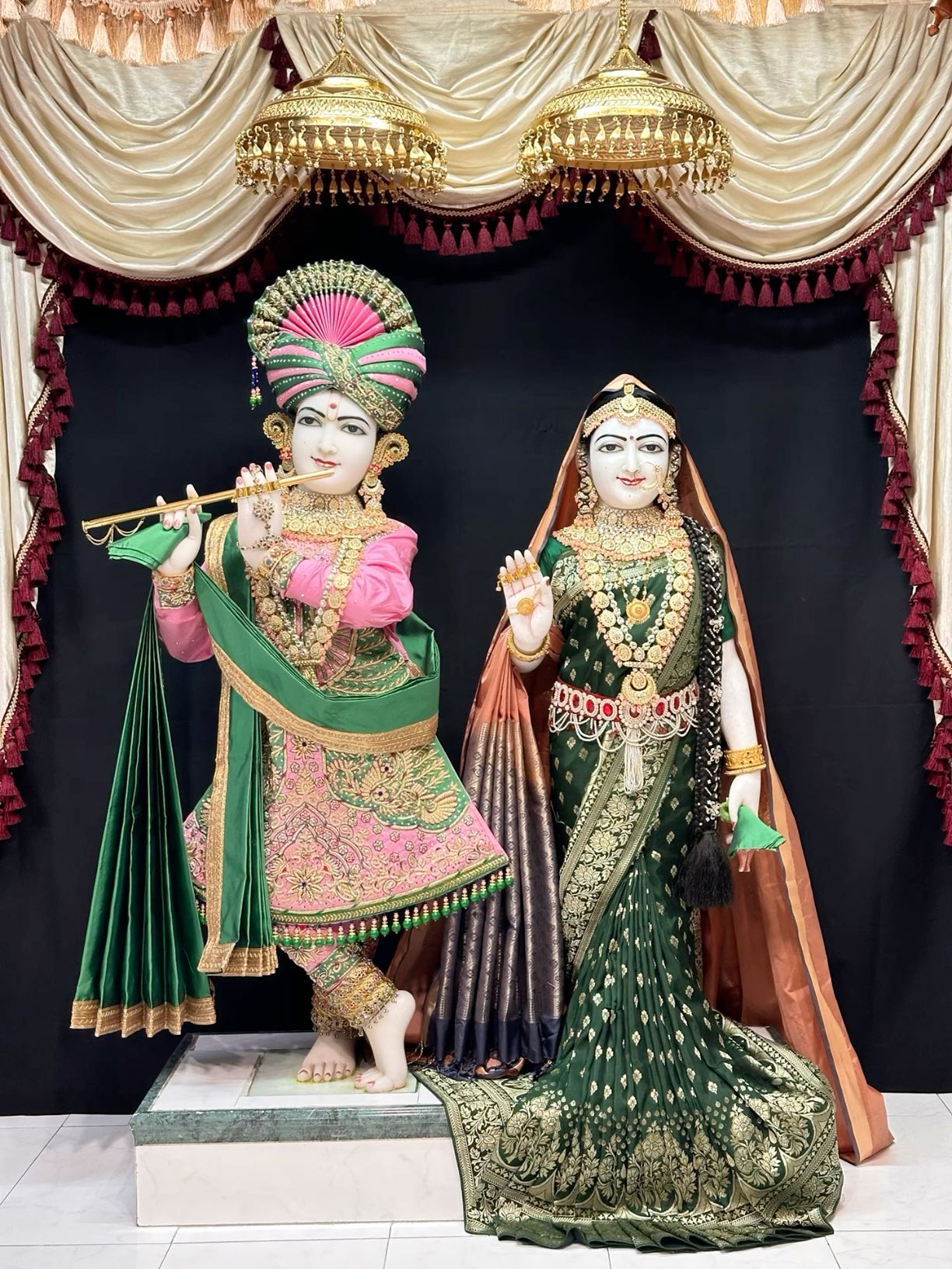 Radha Krishna idols playing flute
