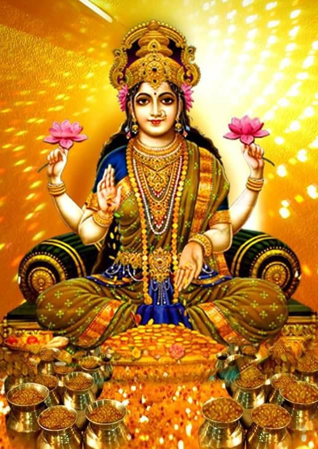 Lakshmi Maa seated with lotuses and gold