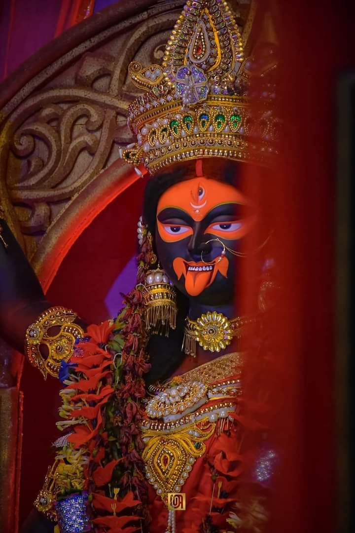 Goddess Kali’s fierce and divine face