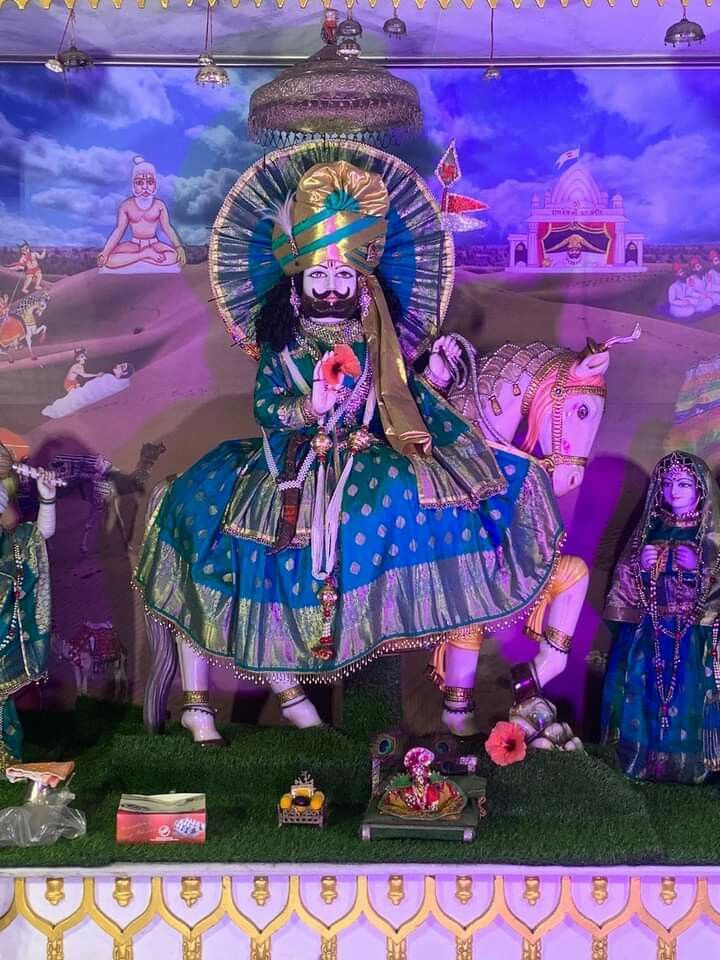 Ramdevpir on horseback, divine protector