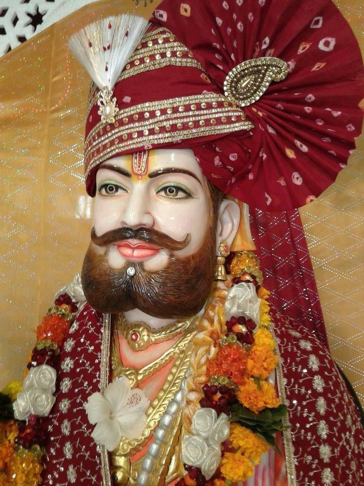 Baba Ramdevpir with majestic turban