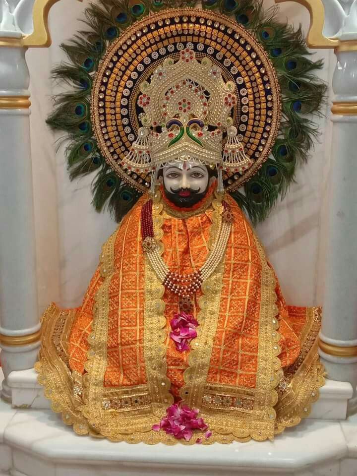 Ramdevpir portrait with ornate crown