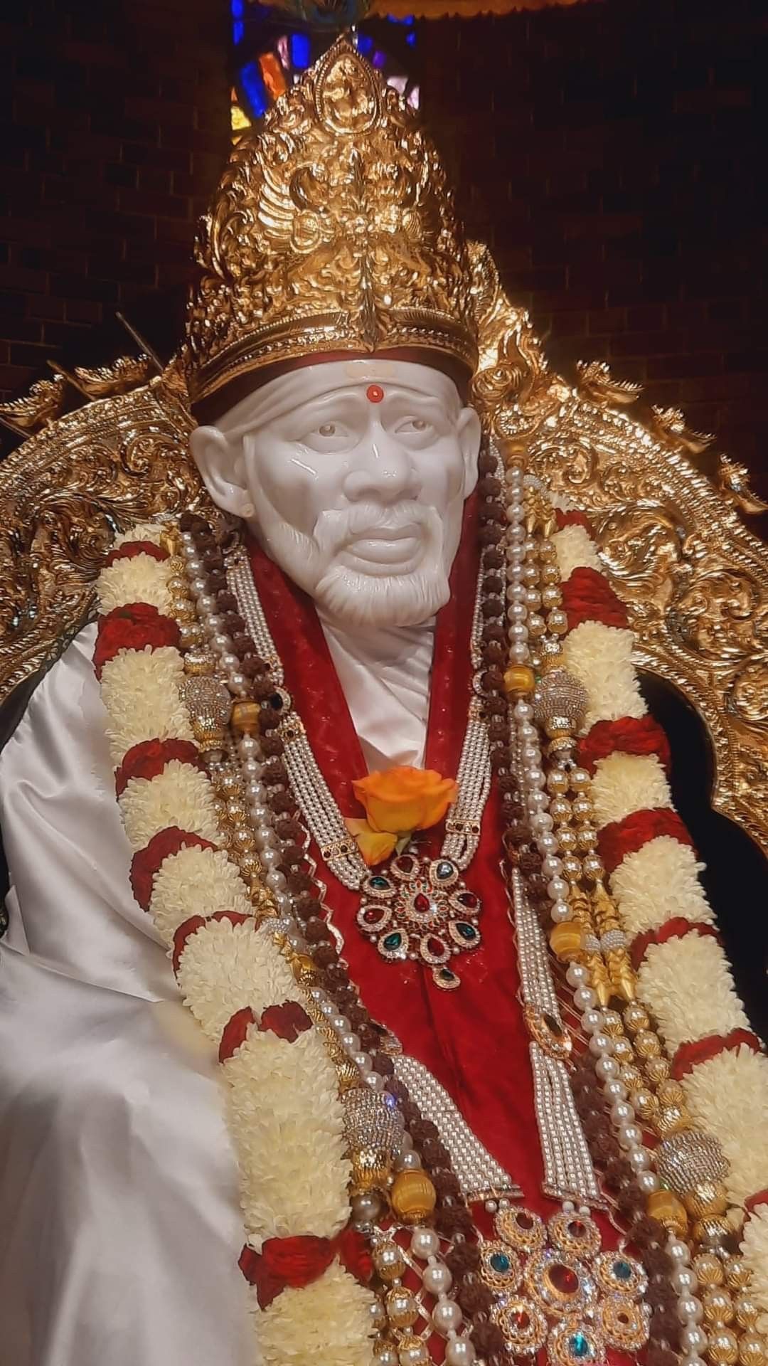 Shirdi Sai Baba with golden crown