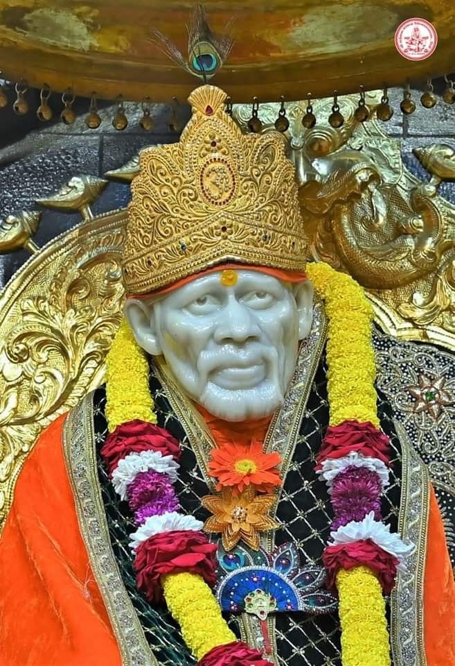 Shirdi Sai Baba with golden crown