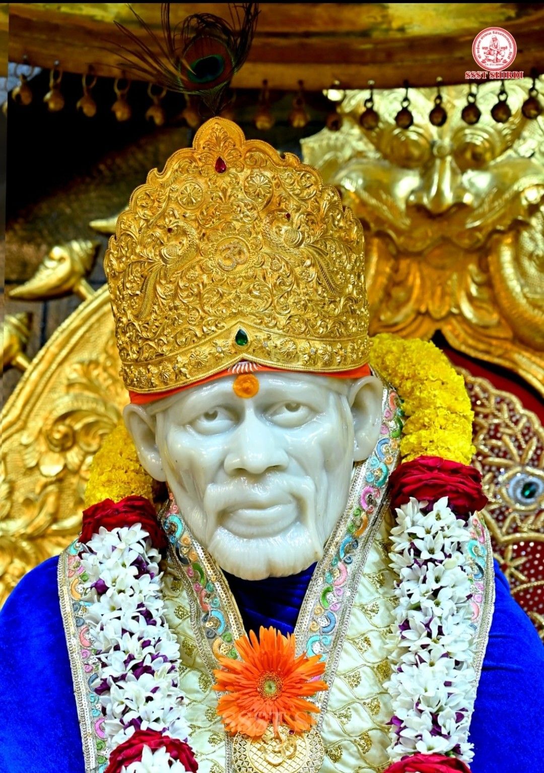Shirdi Sai Baba with golden crown