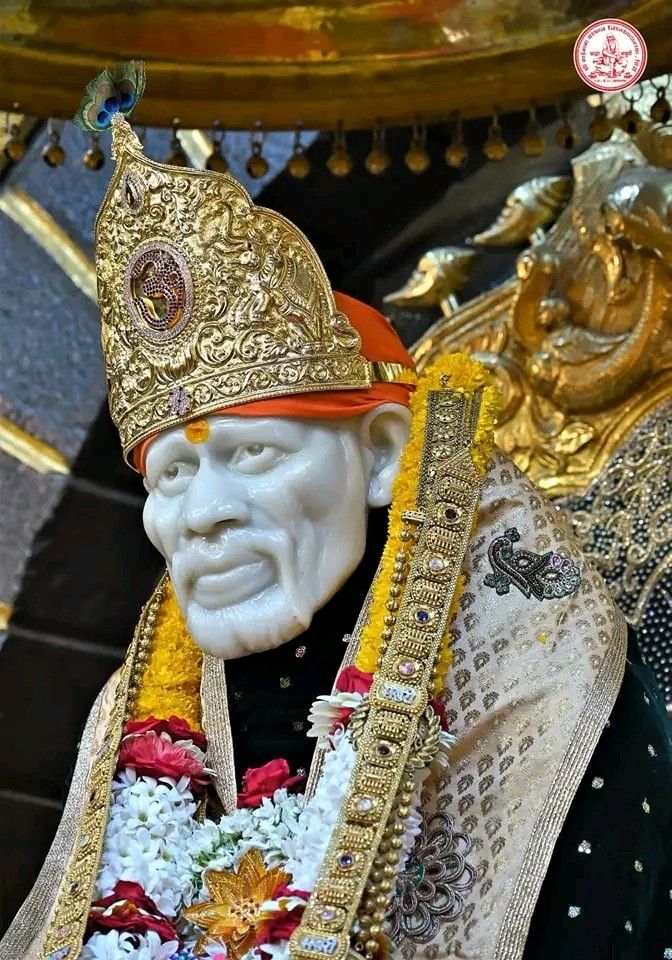 Sai Baba idol in Shirdi temple