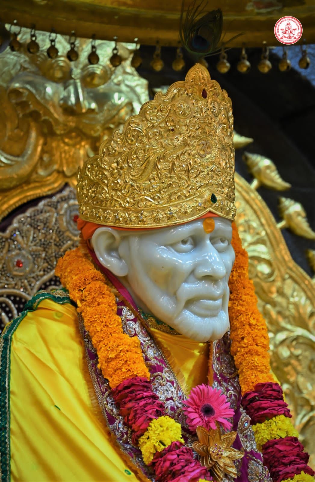 Sai Baba in golden crown, Shirdi.