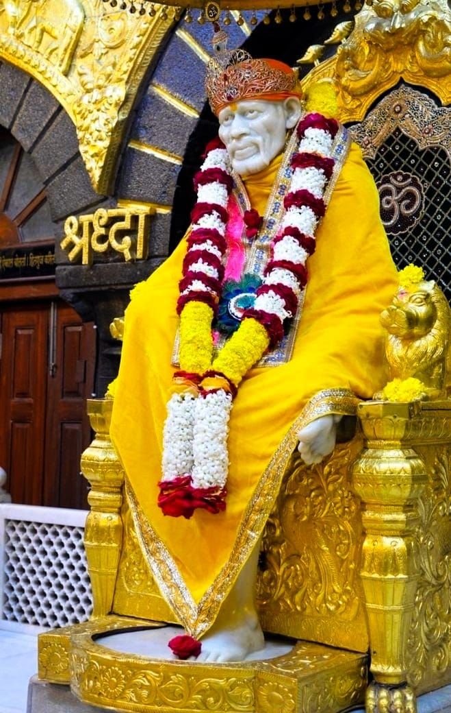 Sai Baba golden statue Shirdi temple