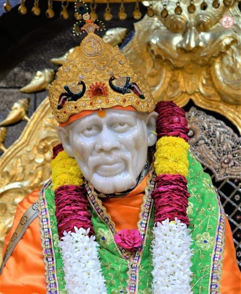 Serene Sai Baba marble idol portrait