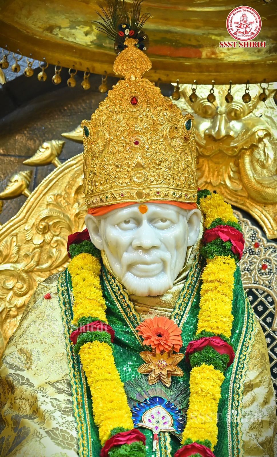 Sai Baba Shirdi portrait golden garland