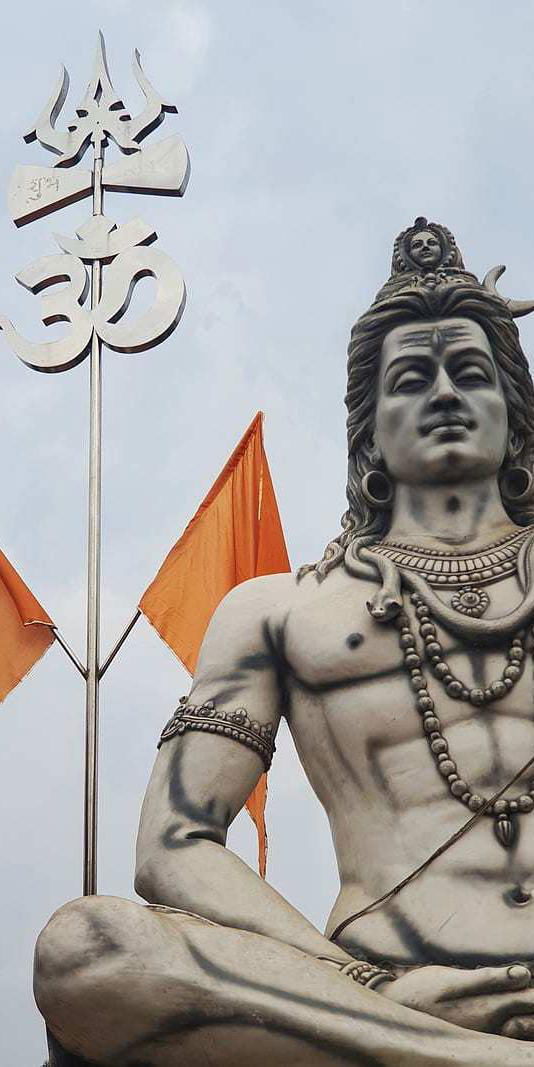 Lord Shiva statue with Trishul and Om