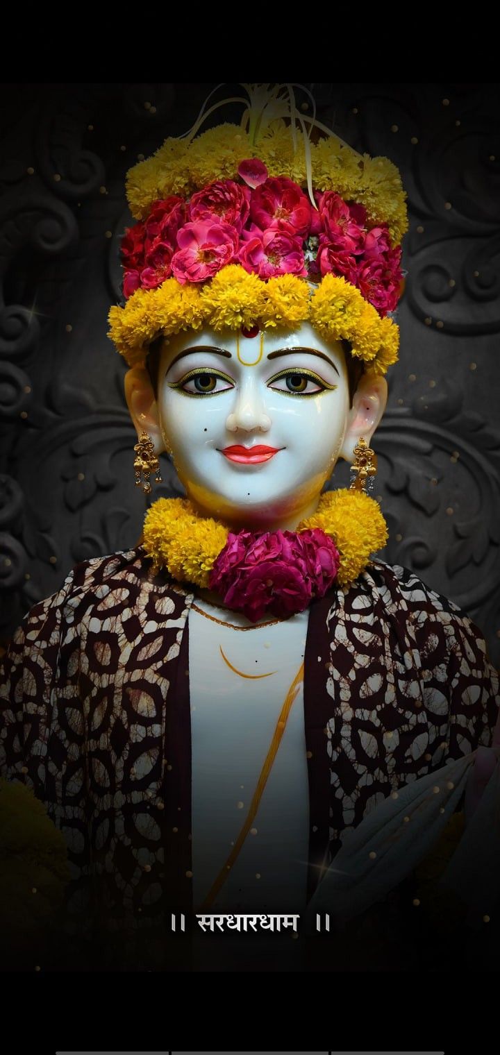 Swaminarayan adorned with vibrant flowers