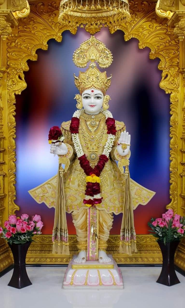 Swaminarayan Bhagwan in golden shrine