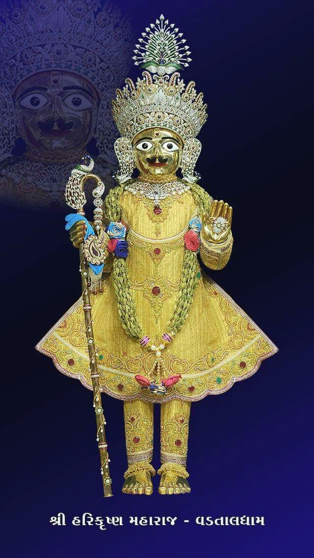 Swaminarayan Maharaj adorned in golden attire
