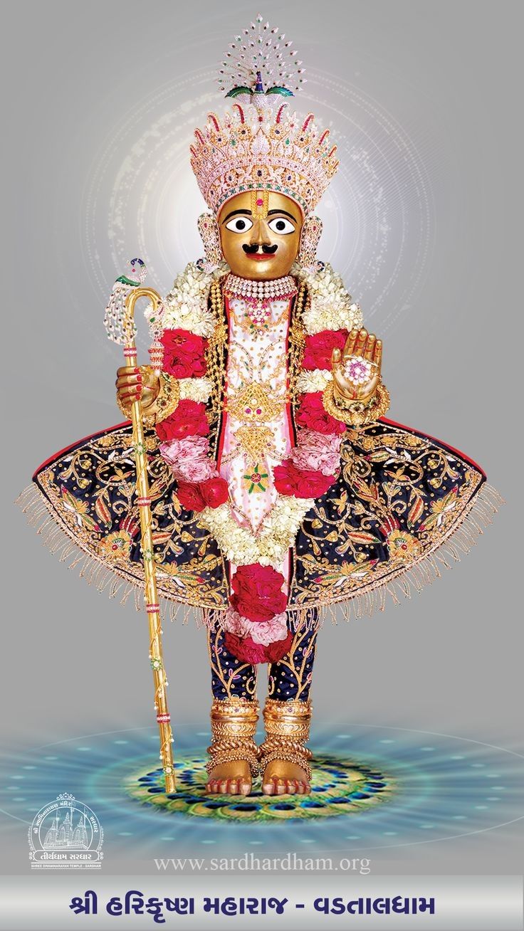 Swaminarayan Maharaj adorned in golden attire