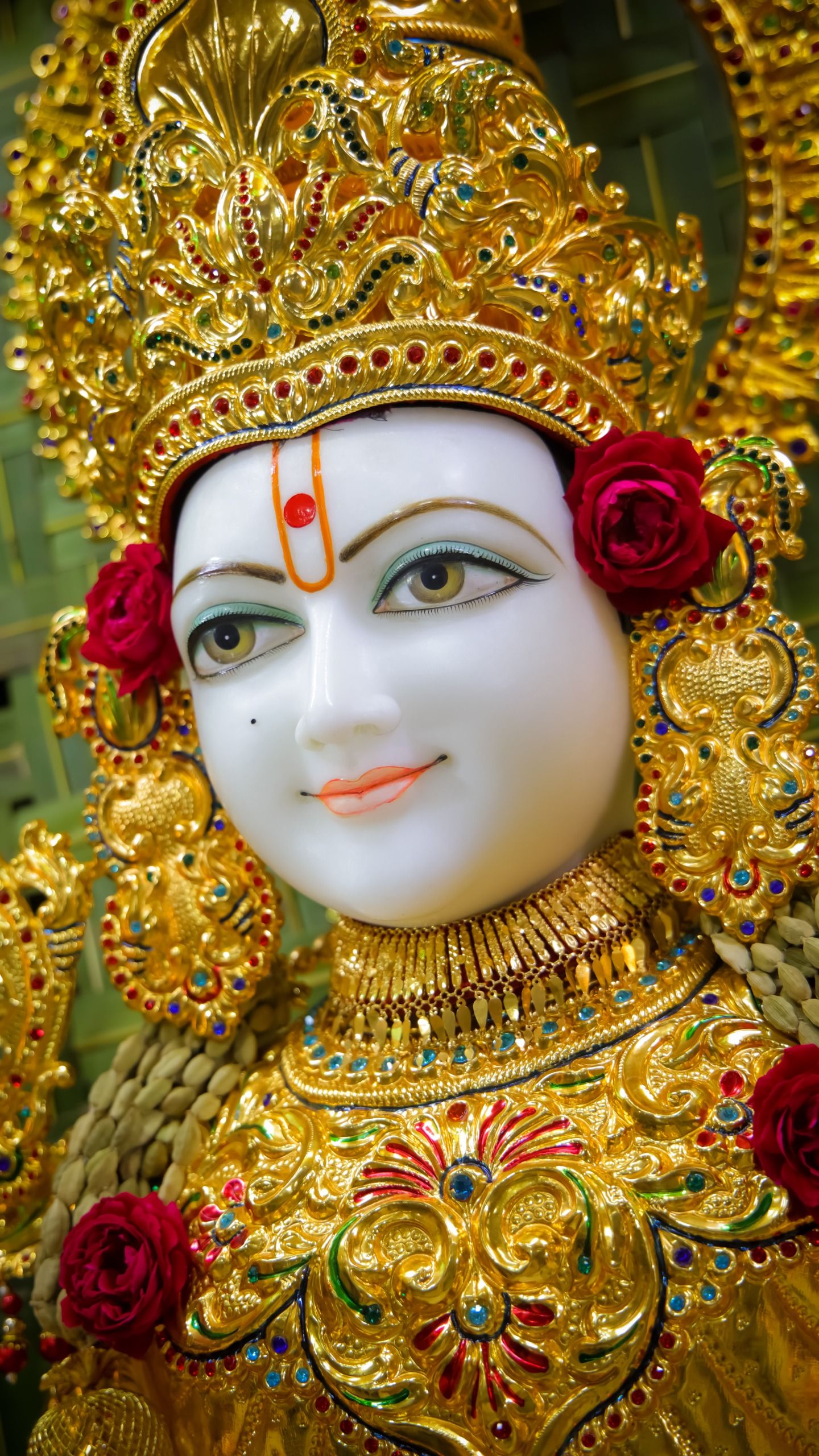 Swaminarayan Bhagwan’s serene and peaceful face