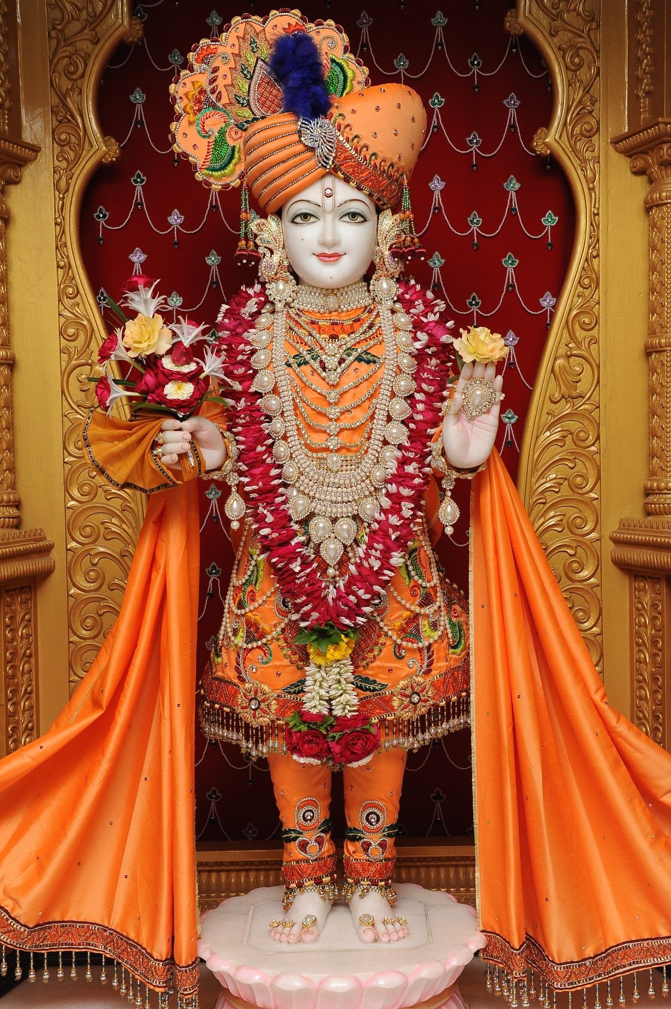 Swaminarayan Bhagwan divine portrait wallpaper