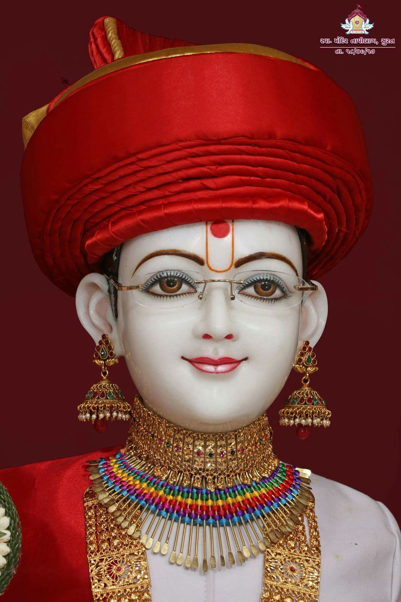 Swaminarayan idol with red turban