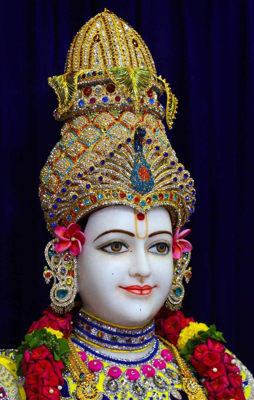 Swaminarayan Bhagwan with jeweled crown