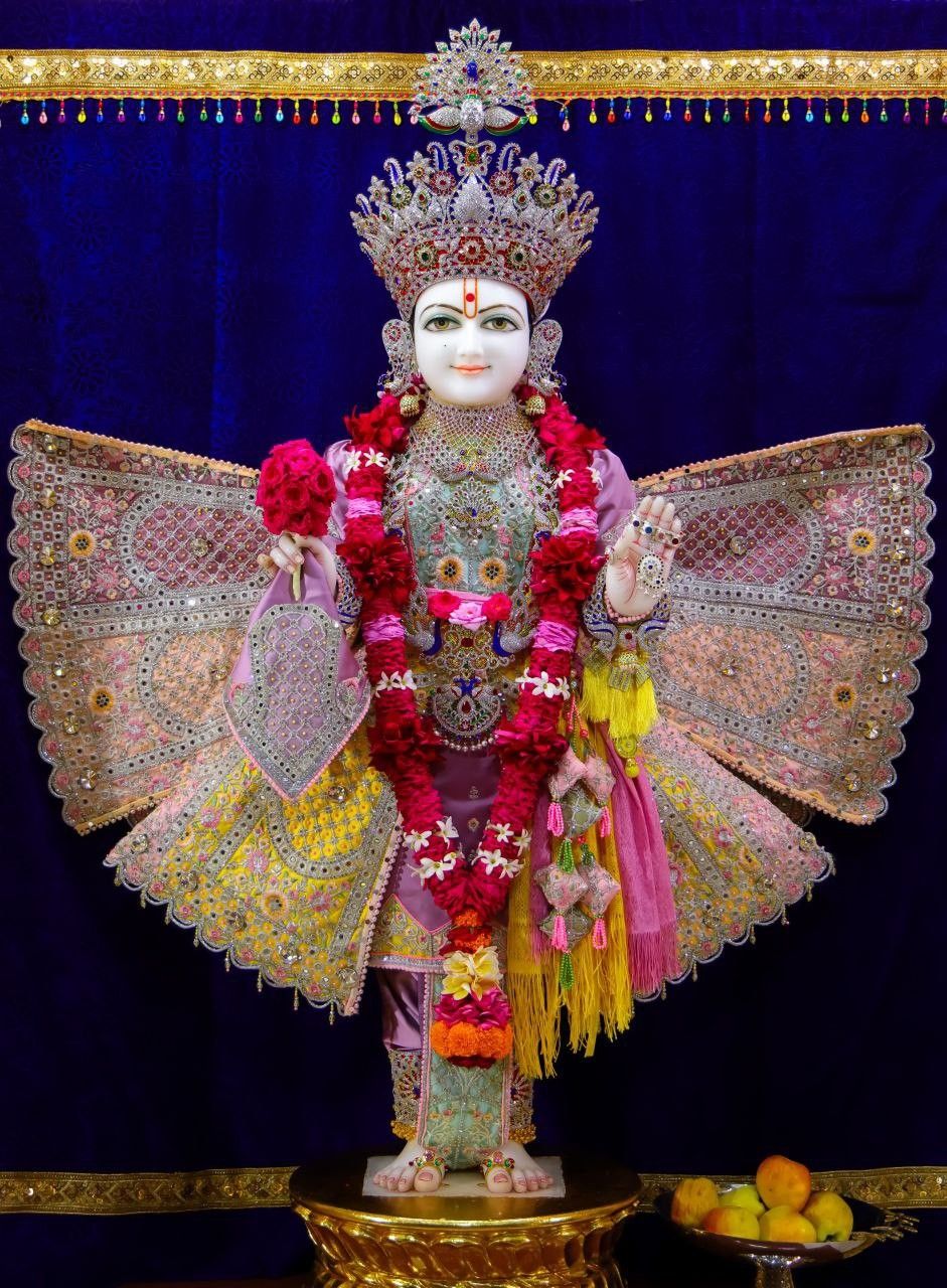 Swaminarayan adorned with floral garlands