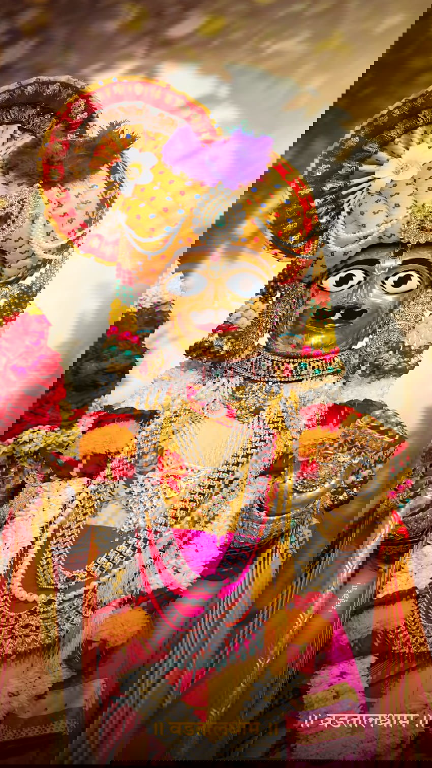 Golden Swaminarayan deity close-up