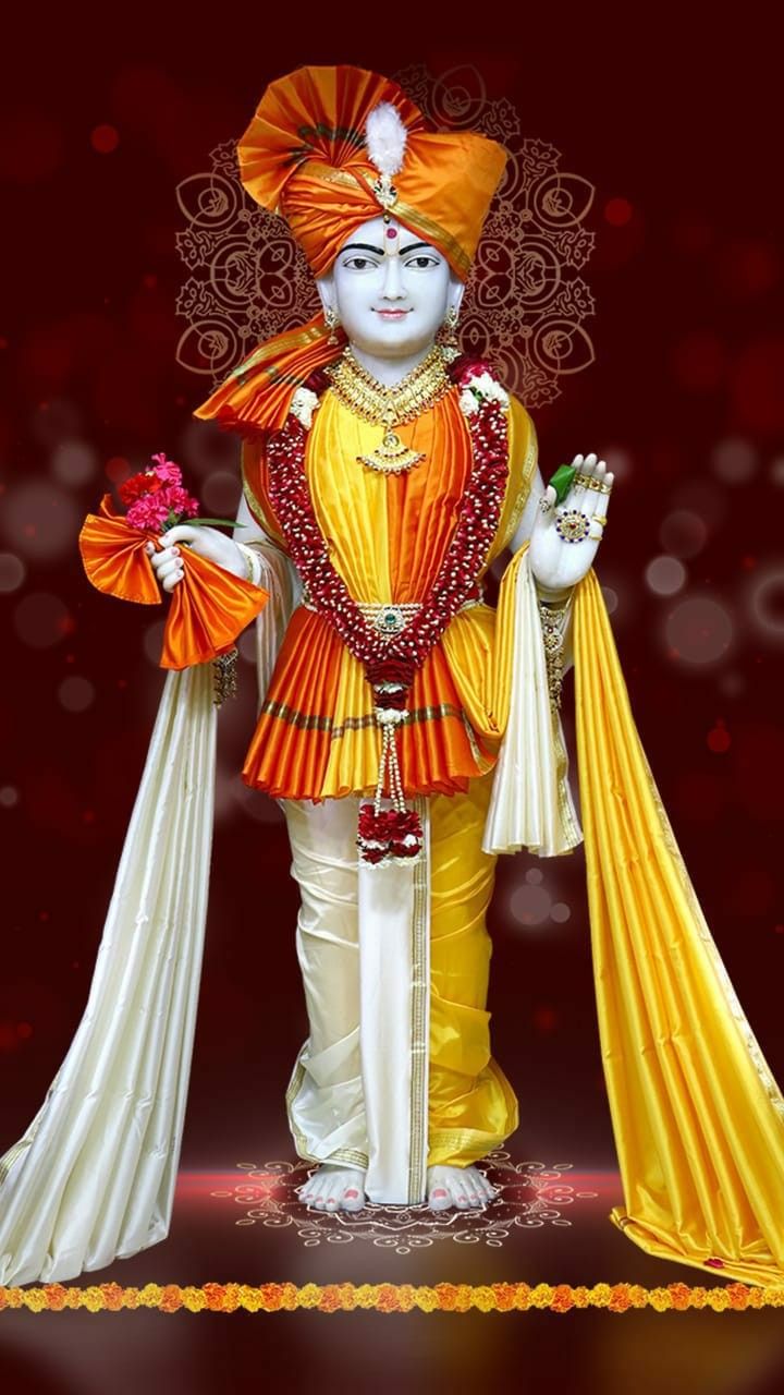 Swaminarayan Bhagwan in vibrant attire