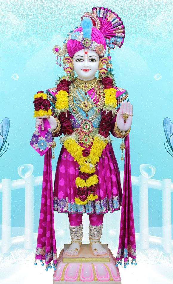 Swaminarayan Bhagwan beautifully adorned with flowers