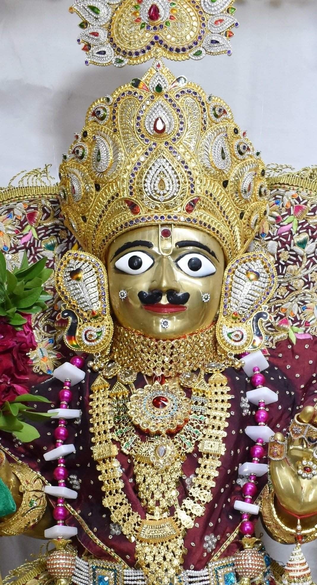 Swaminarayan Bhagwan with golden crown