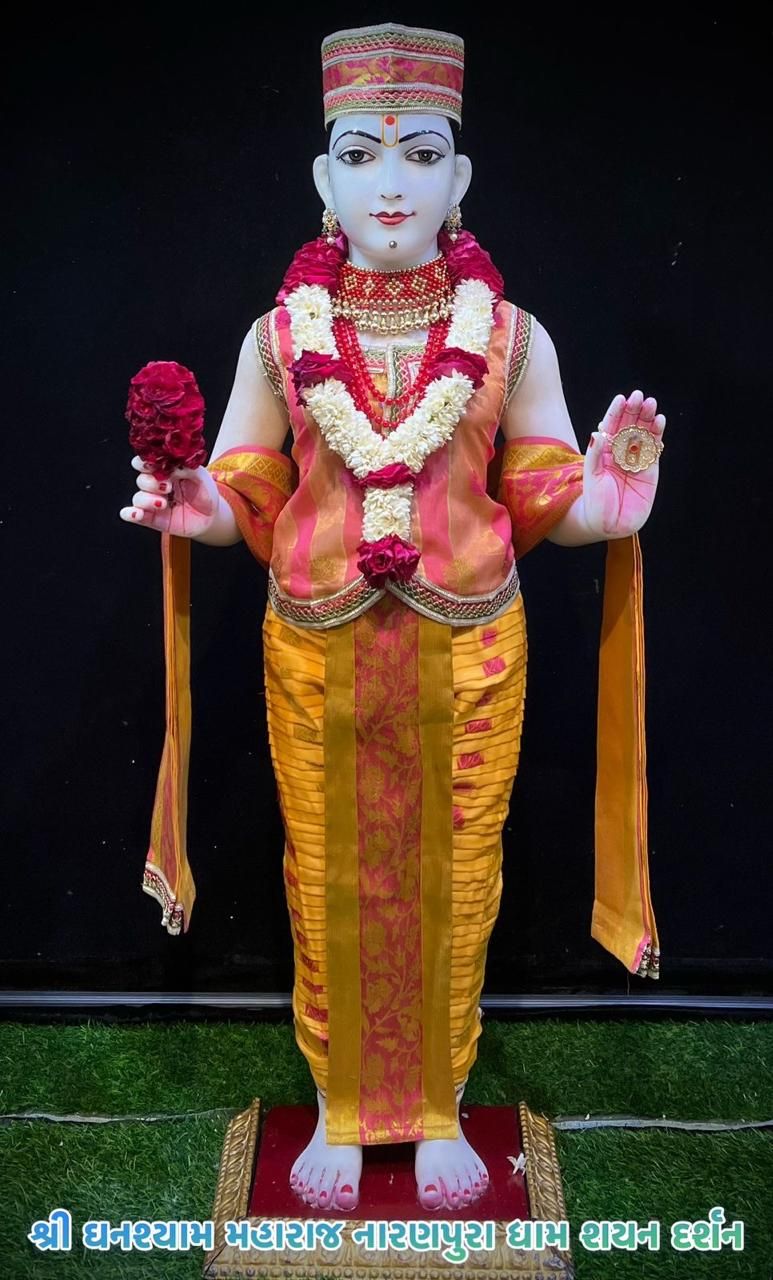 Swaminarayan Bhagwan with flower garland