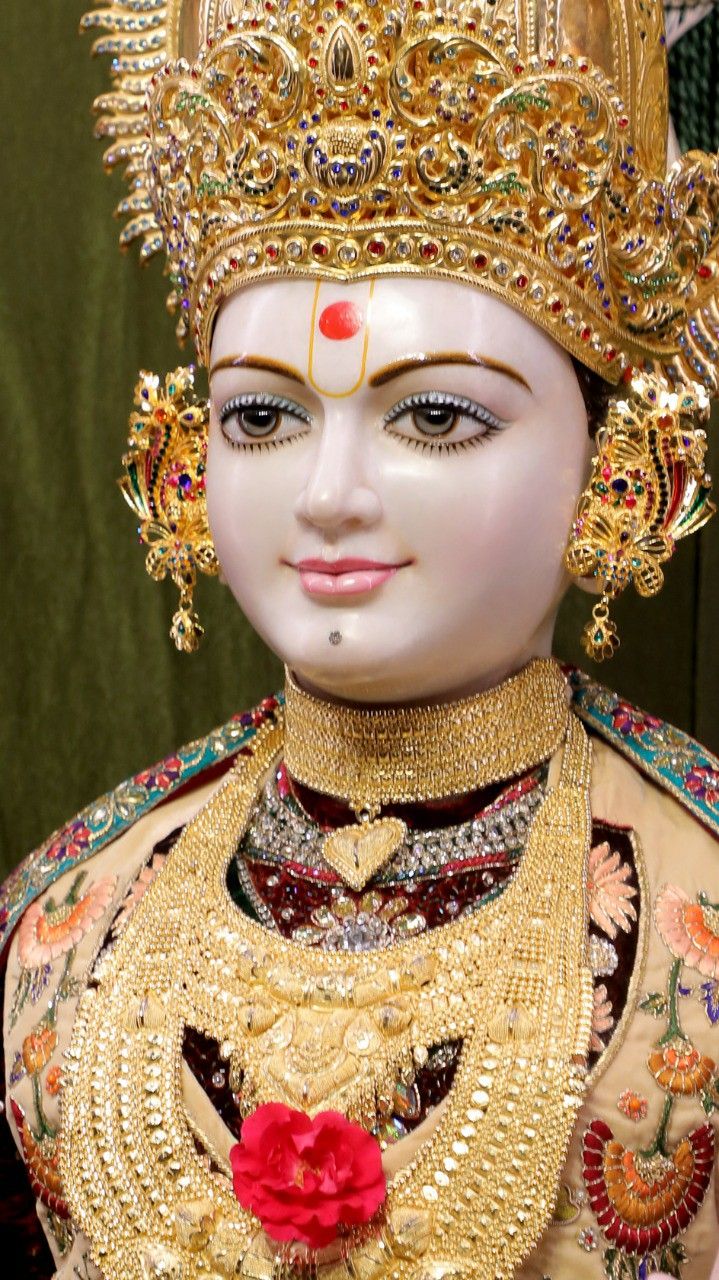 Swaminarayan’s serene and blessed face