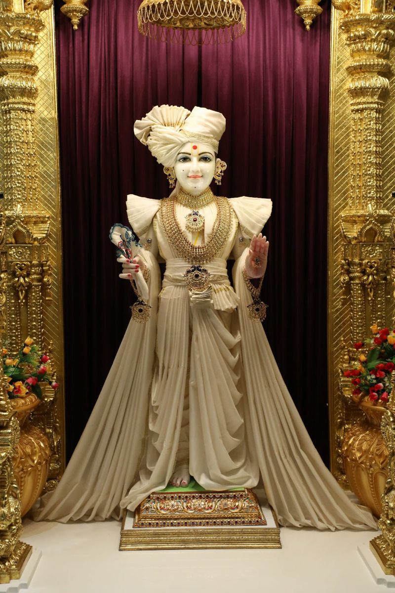 Swaminarayan murti in temple setting