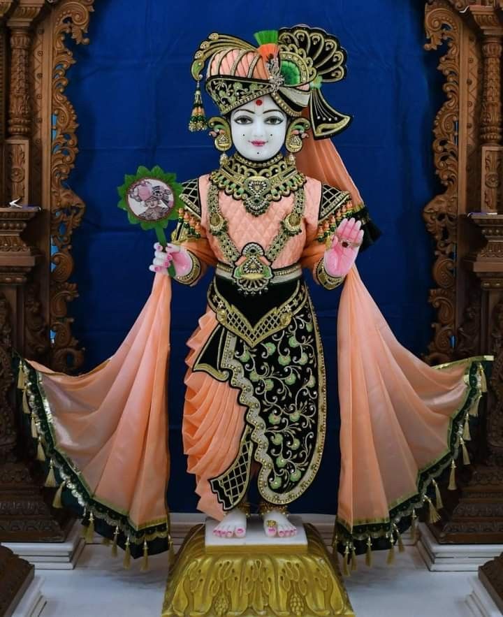 Swaminarayan Bhagwan deity statue close-up