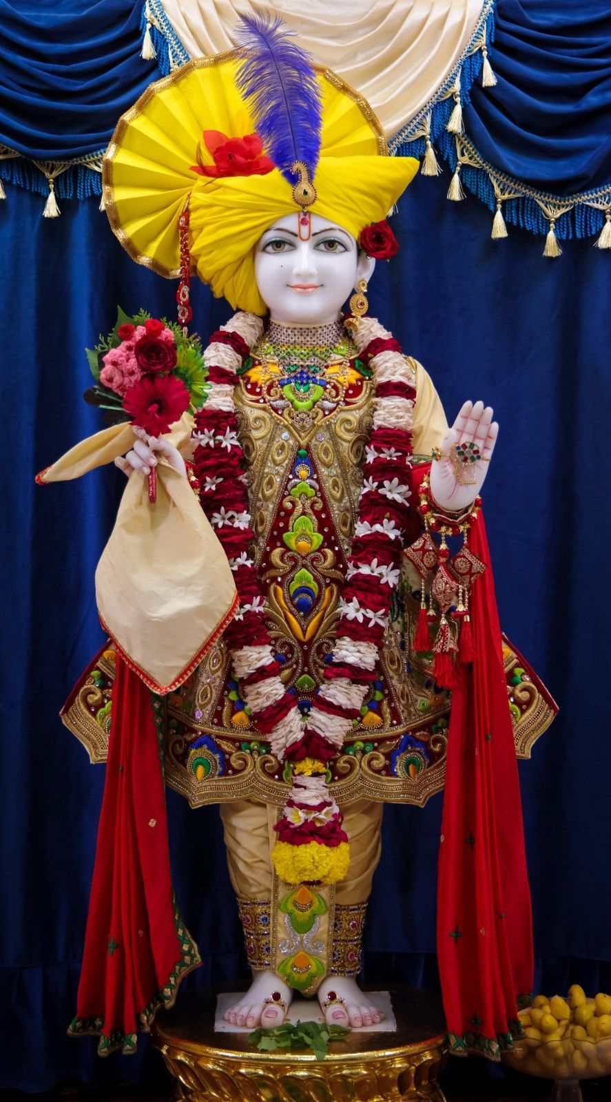 Swaminarayan Maharaj in regal attire