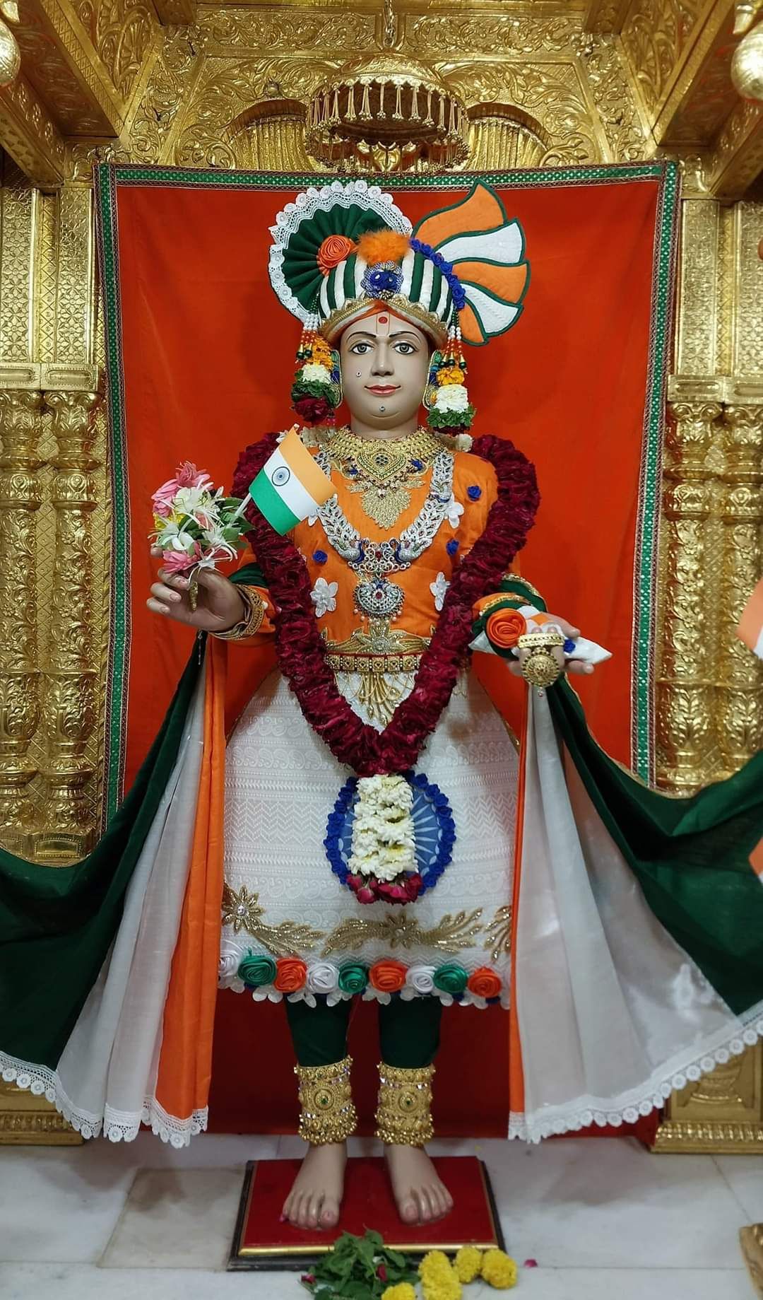 Swaminarayan Bhagwan with Indian Flag